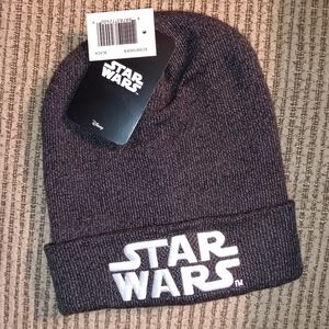 🆕Disney Star Wars Grey Knit Beanie -  Winter Hat Size OSFA